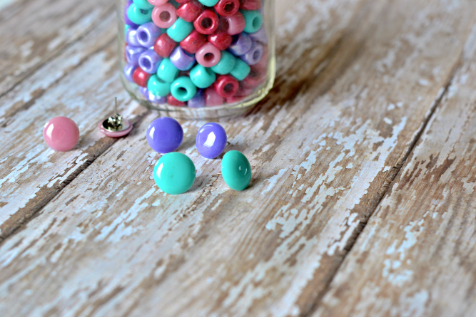 Pony bead earrings online